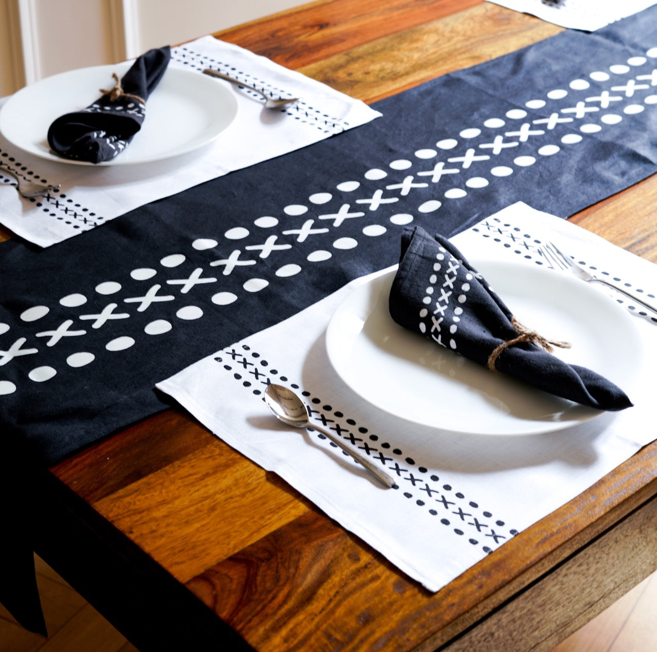 Himadri Table Runner | Pure Hemp