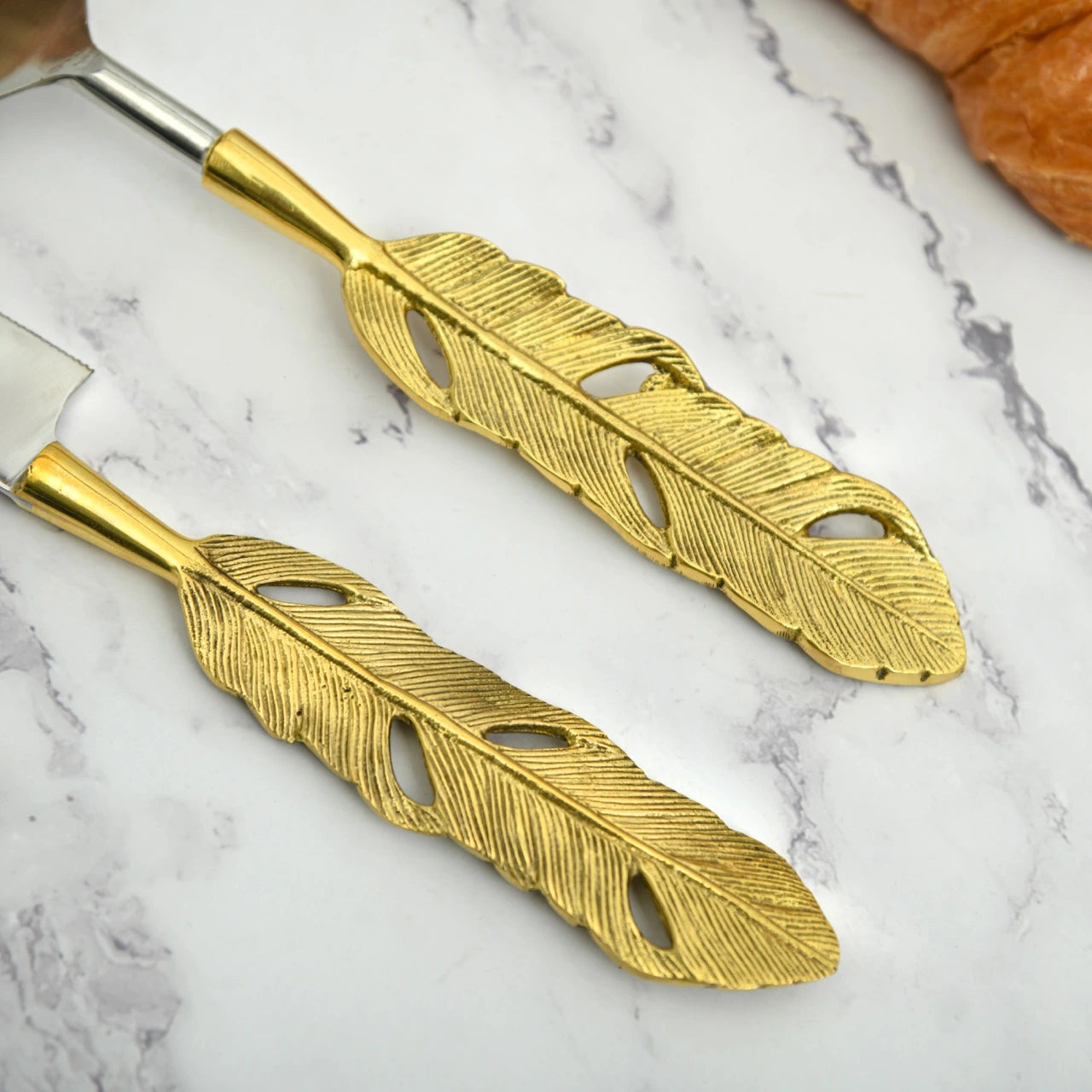 Punkh Cake and Knife Serving | Set of 2 | Lead Free Brass and Stainless Steel