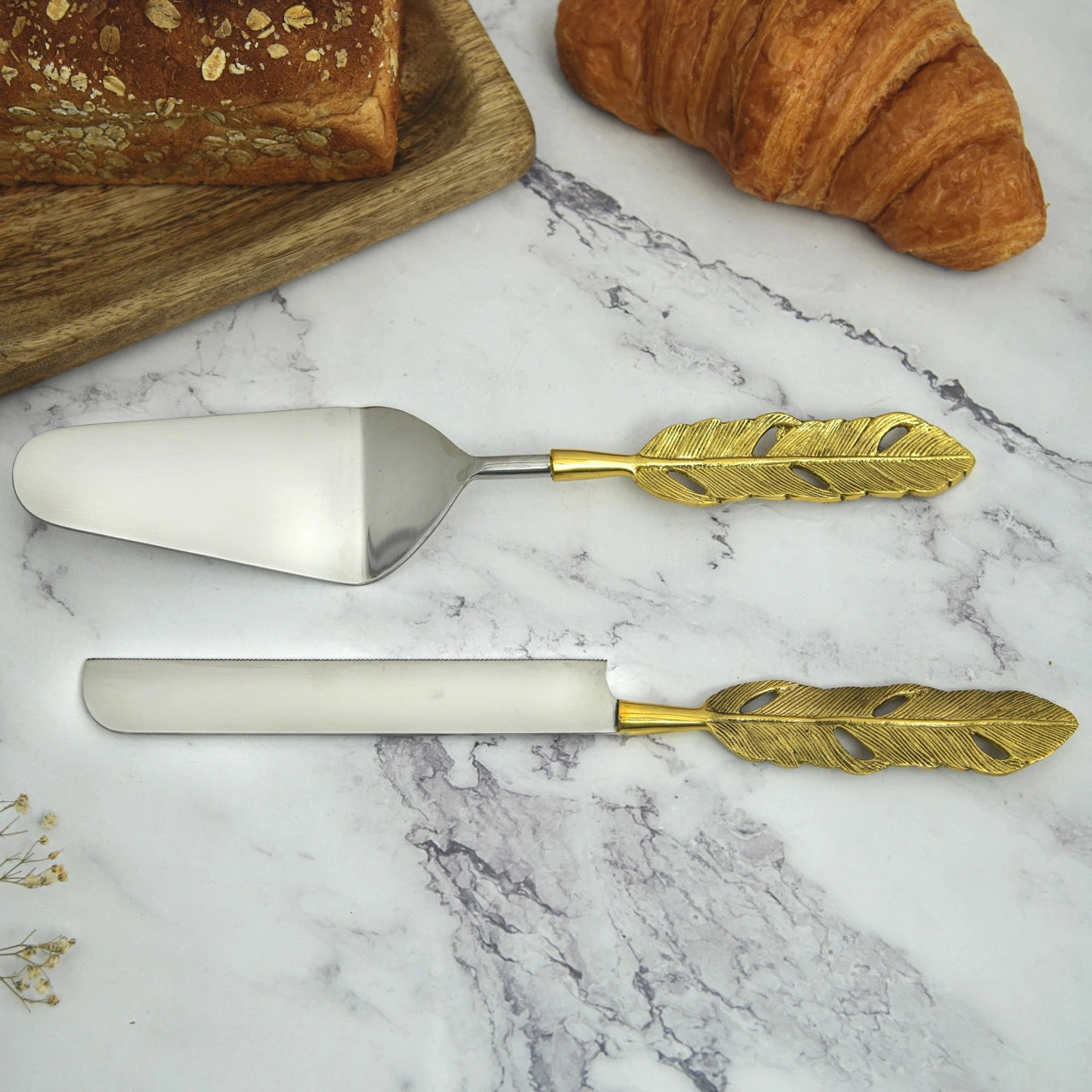 Punkh Cake and Knife Serving | Set of 2 | Lead Free Brass and Stainless Steel