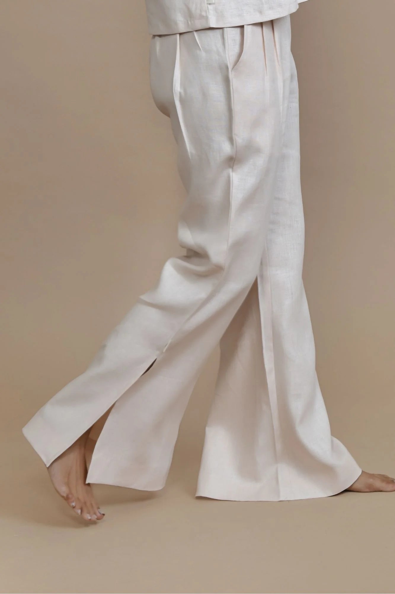 Breathable Hemp Slit Flare Trousers | Peach